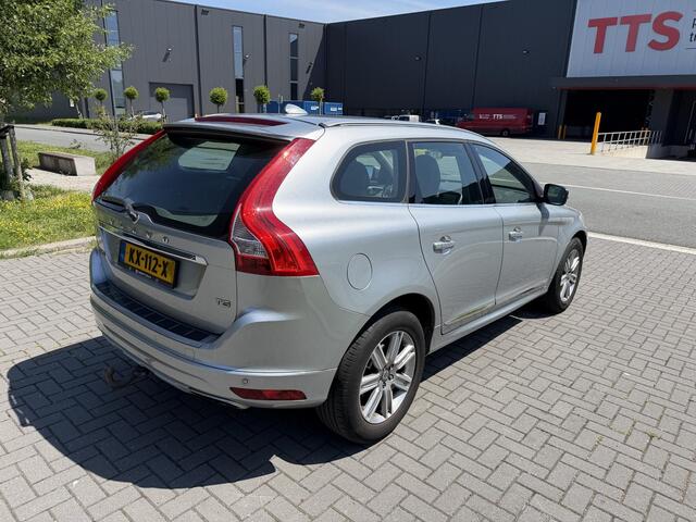 Volvo XC60 2.0 T5 FWD Polar+ Pano, Leder, Memory Seats, Camera