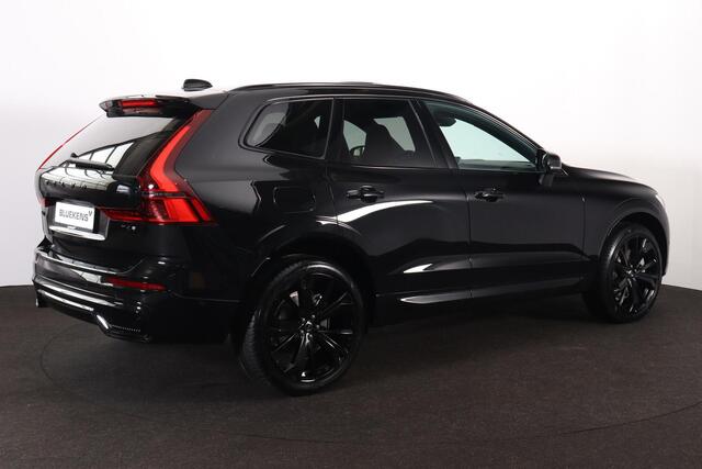 Volvo XC60 T6 Recharge AWD Plus Black Edition - Panorama/schuifdak - IntelliSafe Assist & Surround - 360º Camera - Harman/Kardon audio - Verwarmde voorstoelen, stuur & achterbank - Parkeersensoren voor & achter - Elektr. bedienb. voorstoelen met geheugen - Head up d