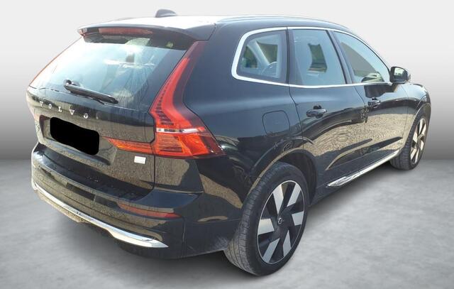 Volvo XC60 Plug-in Hybrid T6 AWD Ultimate Bright | Long Range | Adaptive cruise control | Panoramadak | Head-up display | Stoel- en stuurverwarming | Dode hoek detectie BLIS | Verwarmbare achterbank | Lederen bekleding | Standkachel | Actieve LED koplampen | 20 inch