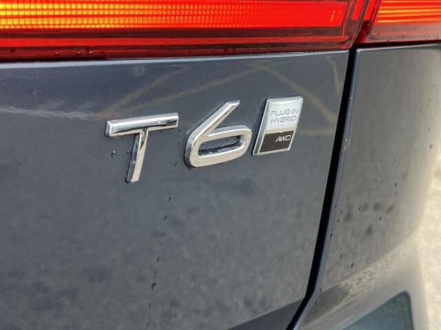 Volvo XC60 T6 Plug-in hybrid AWD Ultra Dark Trekhaak Aut.