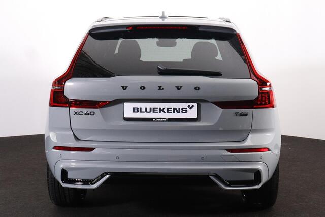 Volvo XC60 T6 Recharge AWD Plus Black Edition - Panorama/schuifdak - IntelliSafe Assist & Surround - 360º Camera - Harman/Kardon audio - Verwarmde voorstoelen, stuur & achterbank - Parkeersensoren voor & achter - Elektr. bedienb. voorstoelen met geheugen - Head up d