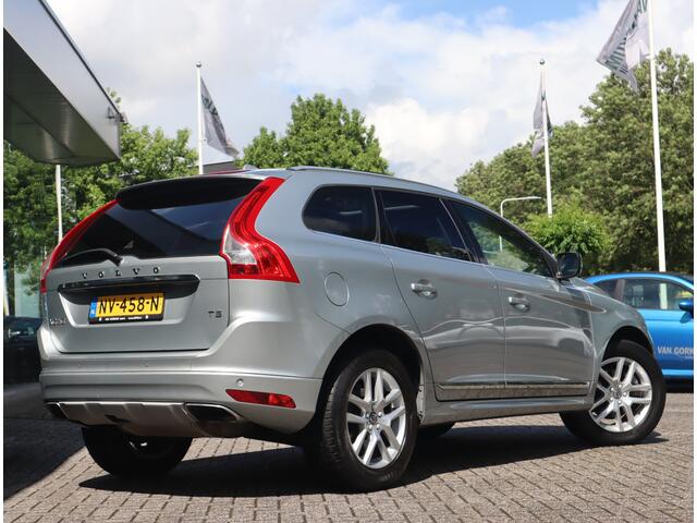 Volvo XC60 2.0 T5 FWD Polar+ Panodak / Stoelverw. / Lage KM Uitzonderlijk nette staat!