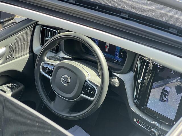 Volvo XC60 2.0 T6 Plug-in hybrid AWD Inscription Long range accu / 360 camera / Harman Kardon audio / Trekhaak / Adaptieve Cruise Control / BLIS / Extra getint glas / voorstoel- en stuurverwarming