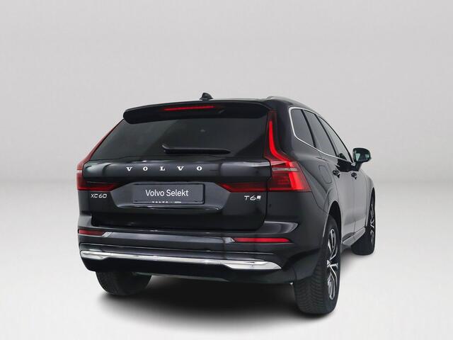 Volvo XC60 T6 Plug-in hybrid AWD Plus Bright | 360° camera | Harman Kardon | Stoel- en Stuurverwarming | Trekhaak