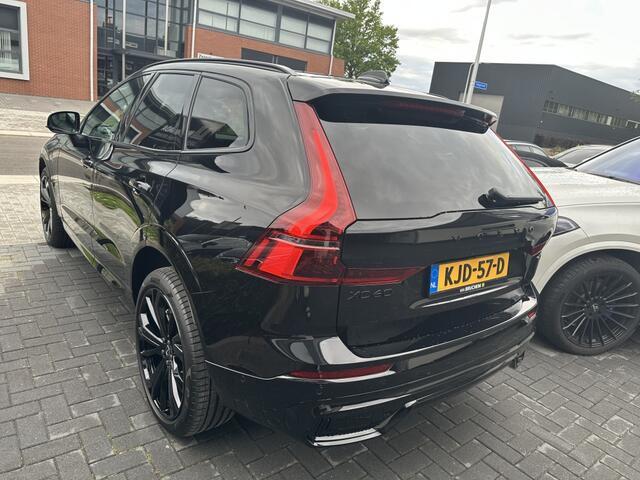 Volvo XC60 2.0 T6 AWD Ultra Black Edition.