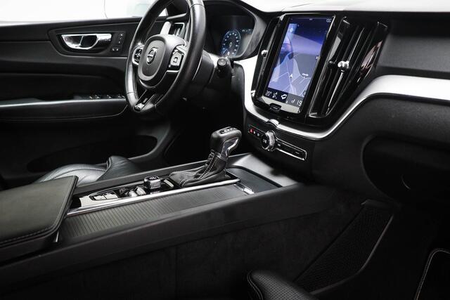Volvo XC60 2.0 T5 AWD Inscription | INSCRIPTION PLUS LINE / CONNECT- PACK | STUURVERWARMING | STOELVENTILATIE | HEAD UP | APPLE | 360 CAMERA | TREKHAAK