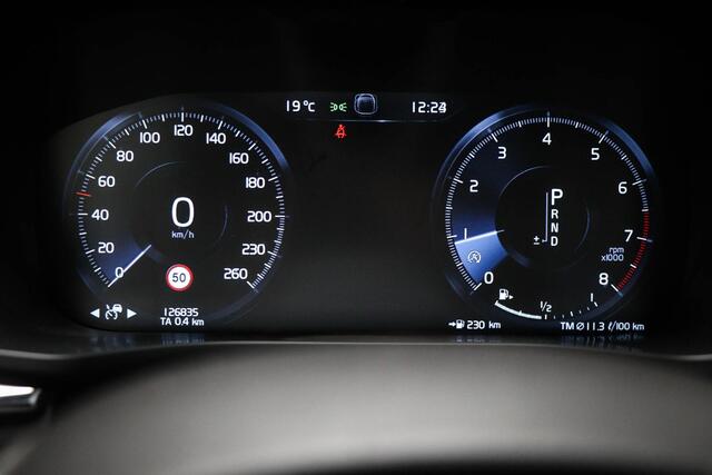 Volvo XC60 2.0 T5 AWD Inscription | INSCRIPTION PLUS LINE / CONNECT- PACK | STUURVERWARMING | STOELVENTILATIE | HEAD UP | APPLE | 360 CAMERA | TREKHAAK