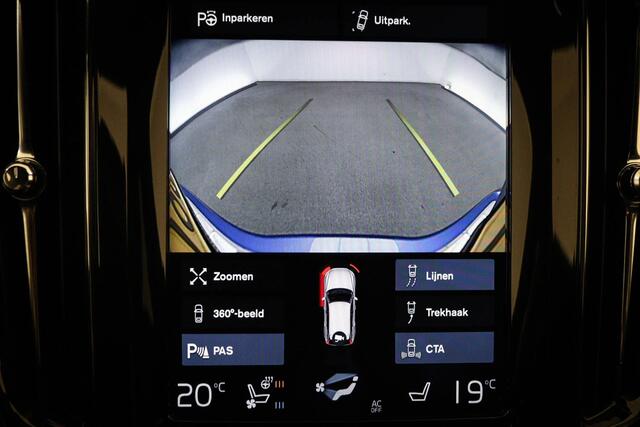Volvo XC60 2.0 T5 AWD Inscription | INSCRIPTION PLUS LINE / CONNECT- PACK | STUURVERWARMING | STOELVENTILATIE | HEAD UP | APPLE | 360 CAMERA | TREKHAAK