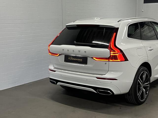 Volvo XC60 2.0 T5 R-Design Trekhaak | Cruise control | Keyless entry | Camera | Carplay | Lane assist | Climate control