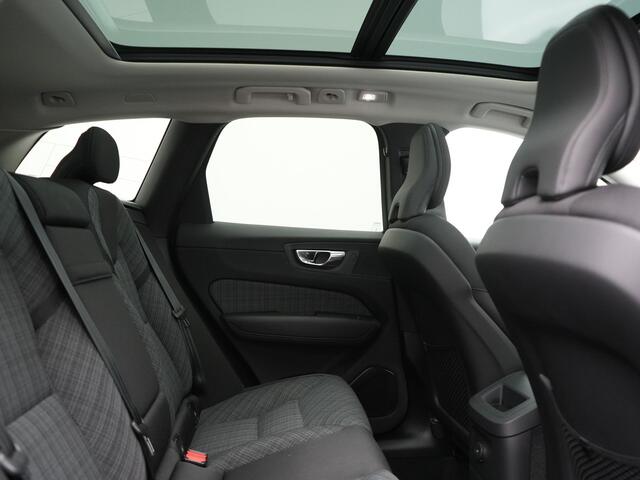 Volvo XC60 T6 AWD Inscription LONG RANGE PHEV 350pk | Panodak | Camera | Sportstoelen & Stuur Verwarmd | Google Assistent | Keyless | Apple Carplay | Virtual | Cruise Control | DAB | Plug In Hybrid |