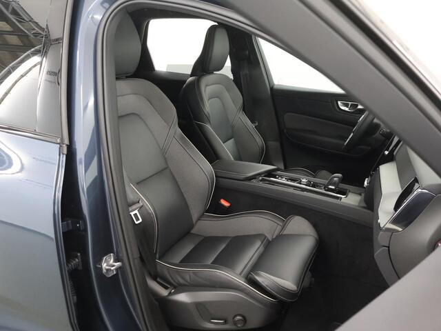 Volvo XC60 2.0 T6 Plug-in hybrid AWD R-Design | Panoramadak | Contour stoelen | HUD | Lederen Interieur | Ele. verstelbare stoelen + Geheugen | Navigatie | Stoelverwarming | 360 Camera | DAB | Apple CarPlay/Android Auto | LED | Adaptieve Cruise Control |