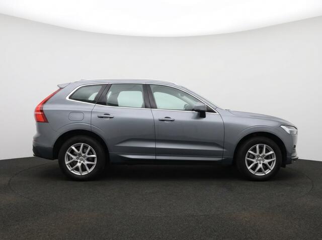 Volvo XC60 2.0 Recharge T8 Momentum Pro | Panorama dak | Leder | Memory