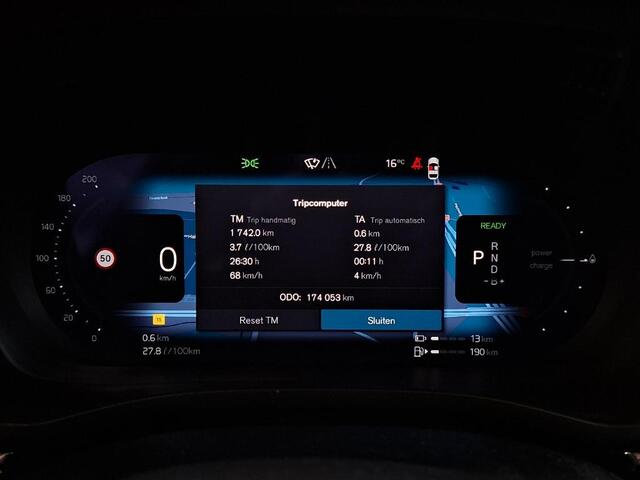 Volvo XC60 2.0 T6 Plug-in hybrid AWD R-Design | SOH:94% | Trekhaak | Luchtvering | Harman/Kardon | Power Seat | Memory | Adaptieve Cruise | Standkachel | Camera | Stoelverwarming V+A | Stuurverwarming |