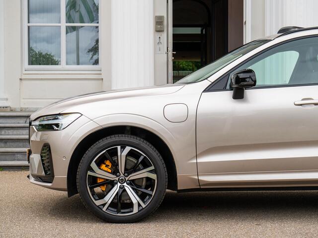 Volvo XC60 2.0 T6 Plug-in hybrid AWD Plus Dark | Pano | Head-up | Harman K | 360 camera |