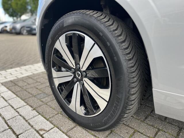 Volvo XC60 T6 Plug-in hybrid AWD Plus Dark | Panoramadak | Trekhaak | 360 Graden Camera | Memoryseats |