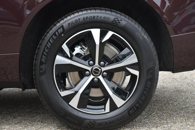 Volvo XC60 T6 Plug-in hybrid AWD Essential | Google Navigatie | Stoel-/Stuurwielverwarming | Extra getinte ramen achter | Parkeersensoren voor en achter | Adaptieve Cruise Control | Pilot Assist | Cardamom Nordico |
