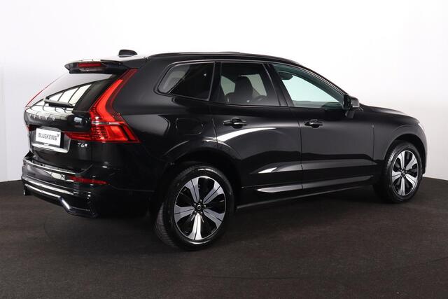 Volvo XC60 T6 Recharge AWD Plus Dark - Panorama/schuifdak - IntelliSafe Assist & Surround - 360º Camera - Harman/Kardon audio - Adaptieve LED koplampen - Verwarmde voorstoelen, stuur & achterbank - Parkeersensoren voor & achter - Elektr. bedienb. voorstoelen met geh