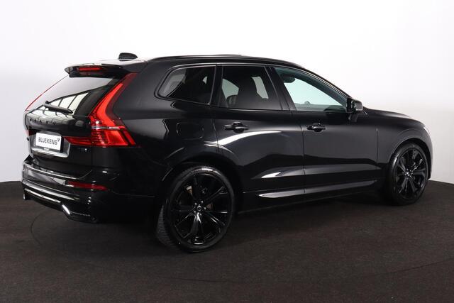 Volvo XC60 T8 Recharge AWD Ultra Black Edition - Luchtvering - Panorama/schuifdak - IntelliSafe Assist & Surround - 360º Camera - Bowers & Wilkins audio - Adaptieve LED koplampen - Verwarmde voorstoelen, stuur & achterbank - Parkeersensoren voor & achter - Elektr. b