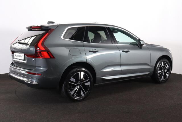 Volvo XC60 T6 Recharge AWD Plus Bright - Panorama/schuifdak - IntelliSafe Assist & Surround - 360º Camera - Harman/Kardon audio - Adaptieve LED koplampen - Verwarmde voorstoelen, stuur & achterbank - Parkeersensoren voor & achter - Elektr. bedienb. voorstoelen met g