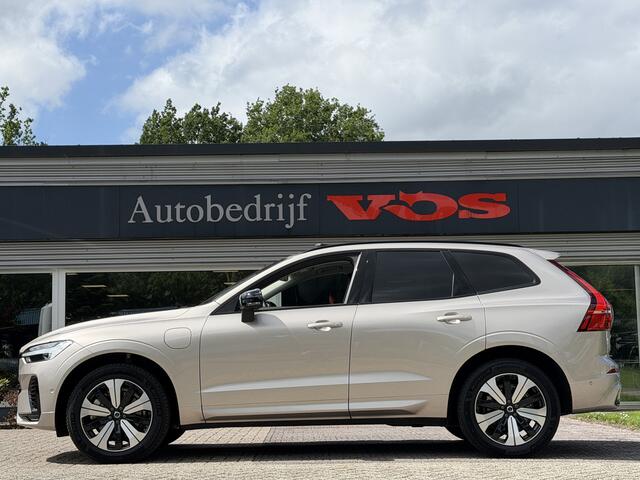 Volvo XC60 2.0 T6 Plug-in hybrid AWD Plus Dark | Panodak | 360 camera | Trekhaak | H&K