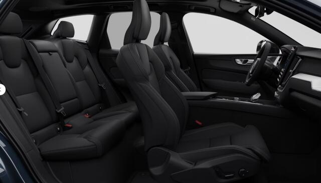 Volvo XC60 Ultra Black Edition Recharge Plug-In Hybrid AWD