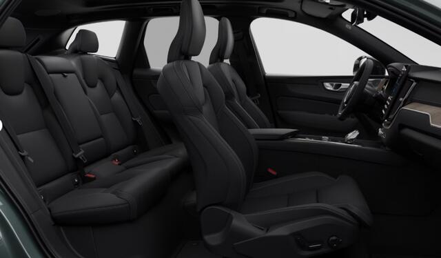 Volvo XC60 2.0 T8 AWD Ultra Dark Executive Edition