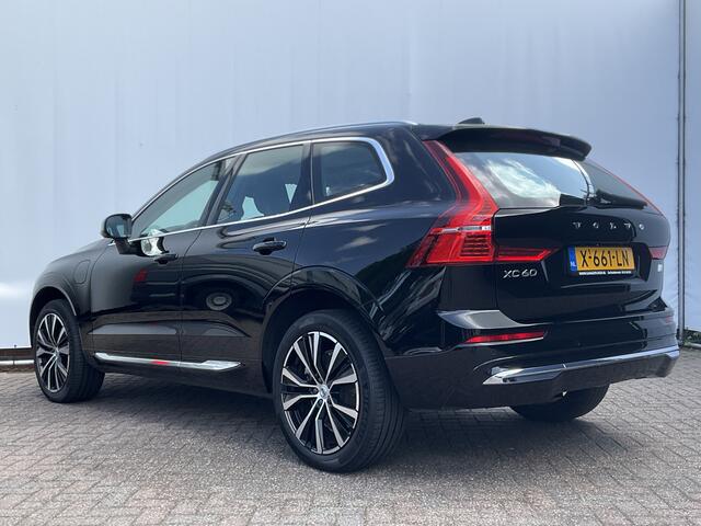Volvo XC60 2.0 T6 Plug-in hybrid AWD Plus Bright Panorama Leer inscription stoelen