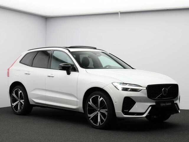Volvo XC60 T6 AWD Plug-in hybrid Ultra Dark Automaat / Panoramadak / Head up display / 360* camera / Privacy Glass / Harman Kardon audio / 21" velgen