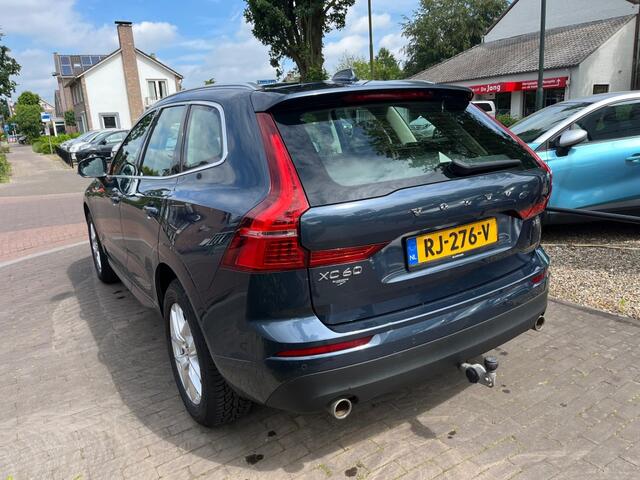 Volvo XC60 2.0 T5 MOMENTUM 250PK AUTOMAAT / CARPLAY / DAB / ELEK. TREKHAAK / LED / STOELVERW. / 18'' LM-VELGEN