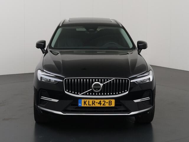 Volvo XC60 2.0 T8 Plug-in hybrid AWD Ultimate Bright | Panoramadak | Stoel/Stuurverwarming | Cruise Control Adaptief | Harman / Kardon | Elektr. Achterklep | 21"Lichtmetalen Velgen |