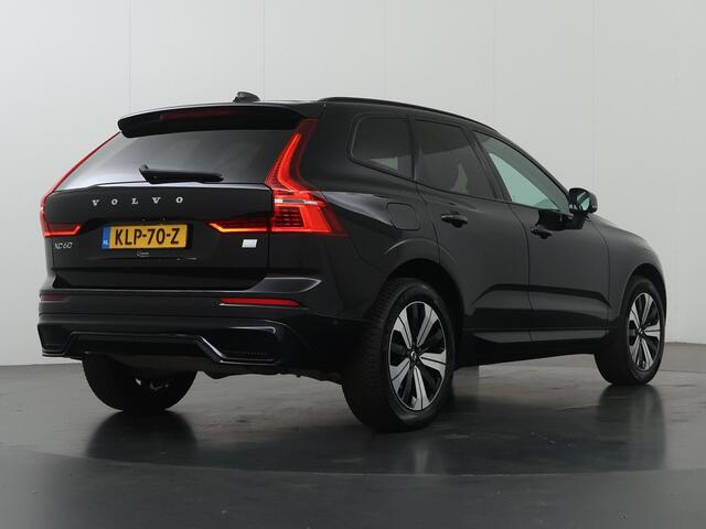 Volvo XC60 2.0 T6 Plug-in hybrid AWD Plus Dark Ele. trekhaak | Panoramadak | Digitaal Dashboard | Contourstoelen | Stoelverwarming V + A | Camera 360° | DAB | Apple CarPlay/Android Auto | Stuurverwarming | Adaptieve Cruise Control | Ele. kofferdeksel | Ele. verstelb