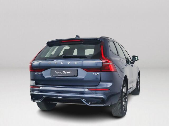 Volvo XC60 T6 Plug-in hybrid AWD Plus Dark | Panoramadak | 360° camera | Harman Kardon | Head-up display | Stoel- en Stuurverwarming | Trekhaak