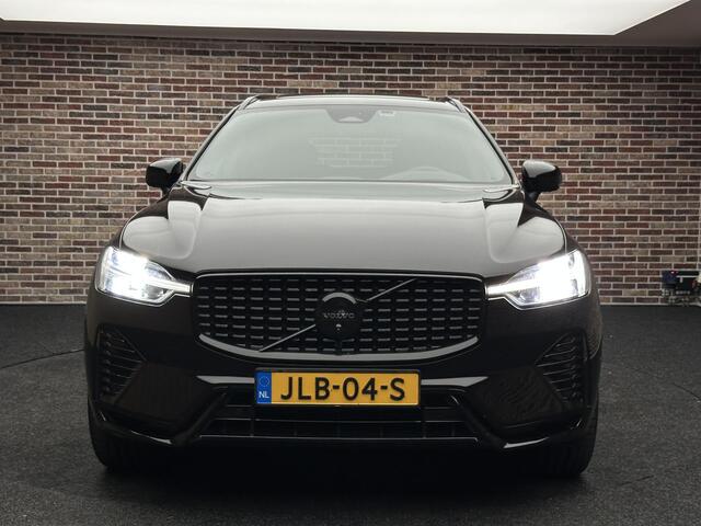 Volvo XC60 2.0 B5 AWD Mild Hybride Ultra Black Edition Headup Panorama Leer 360