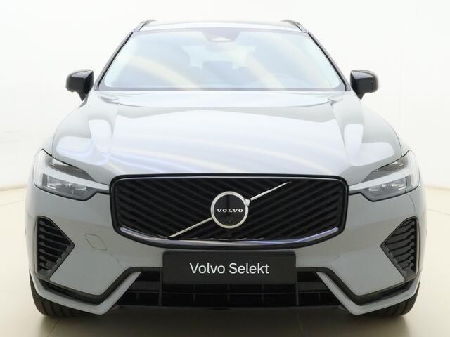Volvo XC60 T8 455pk AWD Plus Dark | Camera rondom | Harmon Kardon | Stoelstuur verwarming + Achterbank | Intellie safe |