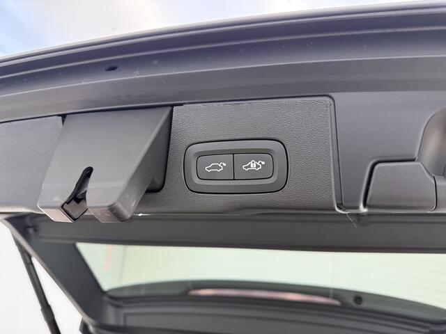 Volvo XC60 T8 455pk AWD Plus Dark | Camera rondom | Harmon Kardon | Stoelstuur verwarming + Achterbank | Intellie safe |