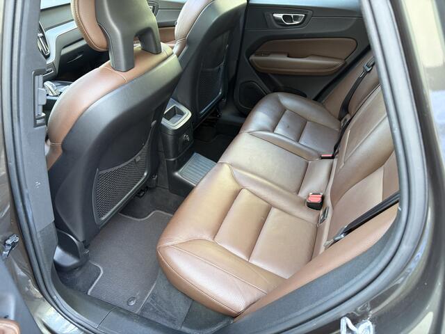 Volvo XC60 2.0 T8 Twin Engine AWD Inscription / AUTOMAAT / PANORAMADAK / LEER / CRUISE