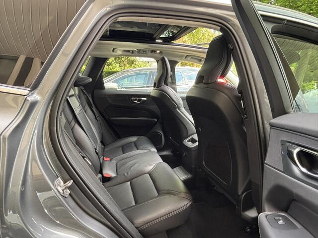 Volvo XC60 T8 AWD Pano 360 Keyless Stoelventilatie DAB Styling pack