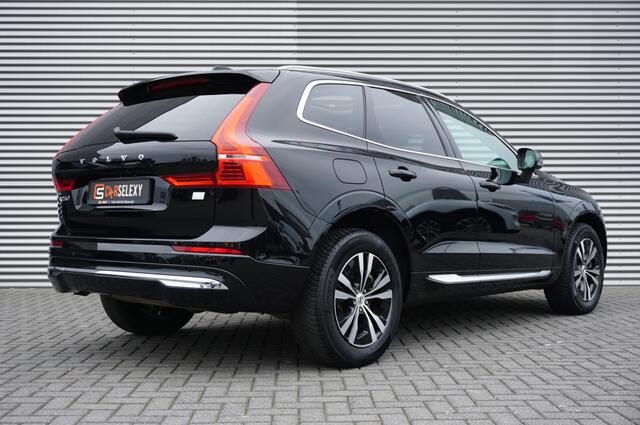 Volvo XC60 350PK T6 AWD CORE PHEV | PANO | SUPER LUXE | CLIMATEPACK