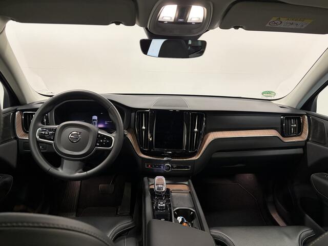 Volvo XC60 2.0 T6 PHEV AWD Long Range Plus Dark Trekhaak 2250kg/360 Camera/ Stoel en Stuurverw./ Harman Kardon