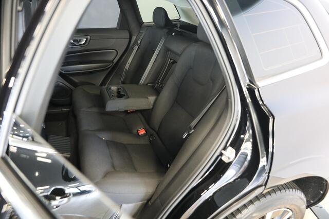 Volvo XC60 2.0 Recharge T6 AWD Inscription | Schuif- Kanteldak