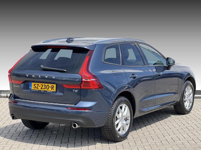 Volvo XC60 2.0 T5 Momentum NL-AUTO | D-RIEM V.V. | PANODAK | CAMERA