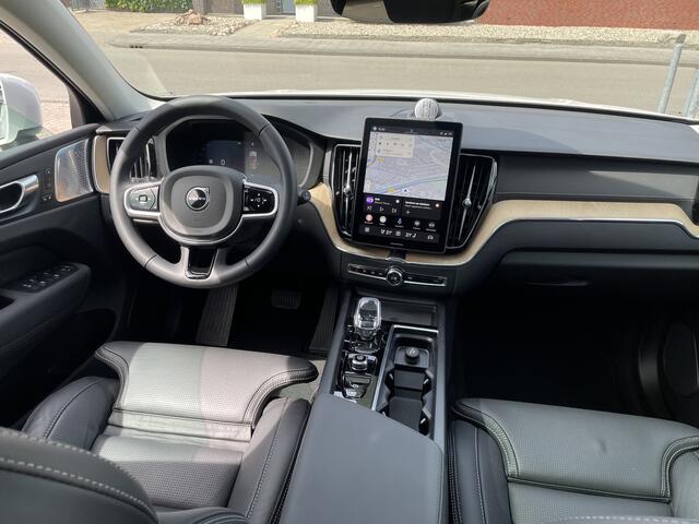 Volvo XC60 2.0 T8 455 pk Plug-in hybrid AWD Ultra Bright Facelift model 2026 ! Trekhaak Bowers Wilkins Comfortstoelen Nappa leer + Massage + Ventilatie 360 Camera Panoramadak 20 Inch Velgen Pilot Assist ACC BLIS Apple Carplay Android Auto Full Led Ram Vol Opties en