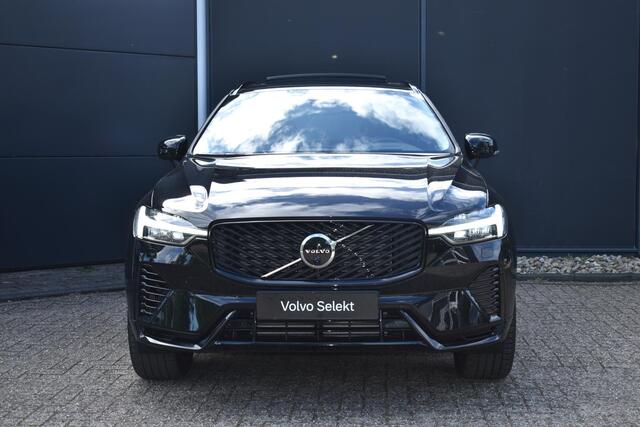 Volvo XC60 T6 Plug-in hybrid AWD Ultra Dark | Panoramisch Schuif-/Kanteldak | 360 camera | All Season banden | Harman Kardon Premium Audio | BLIS | Elektrische stoelen met geheugen functie | Semi-elektrische trekhaak | Keyless | Elektrische Achterklep | 20 Inch Lich