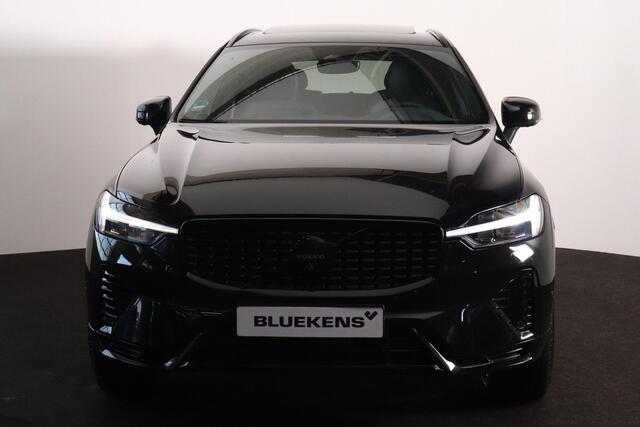 Volvo XC60 T6 Recharge AWD Plus Black Edition - Panorama/schuifdak - IntelliSafe Assist & Surround - 360º Camera - Harman/Kardon audio - Adaptieve LED koplampen - Verwarmde voorstoelen, stuur & achterbank - Parkeersensoren voor & achter - Elektr. bedienb. voorstoele
