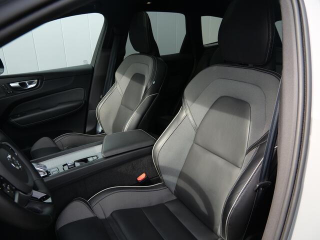 Volvo XC60 2.0 T6 350Pk Plug-in hybrid AWD Plus Dark Pano-dak / Adaptive Cruise / 360 Camera / Winterpakket
