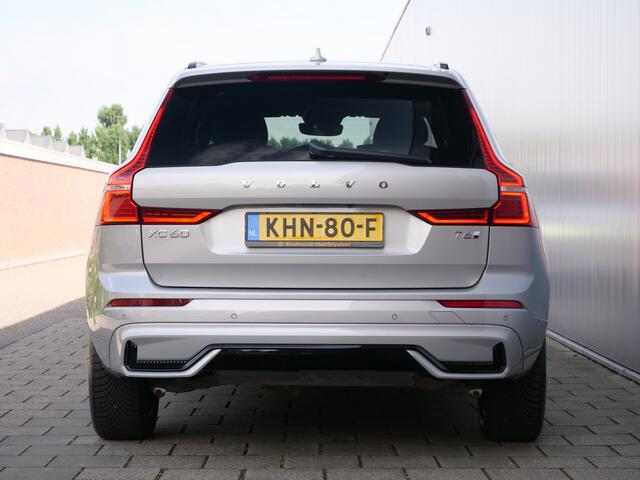 Volvo XC60 2.0 T6 350 Pk Plug-in hybrid AWD Plus Dark Pano-dak / Adaptive Cruise / 360 Camera / Winterpakket