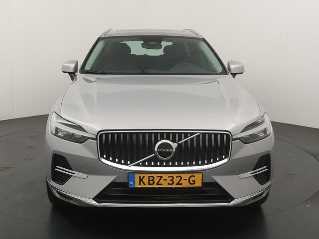 Volvo XC60 2.0 T6 Plug-in hybrid 350 pk AWD Core Bright | Pano | El. a. klep | Camera | LED | 18" | Keyless entry | Google Maps Navi