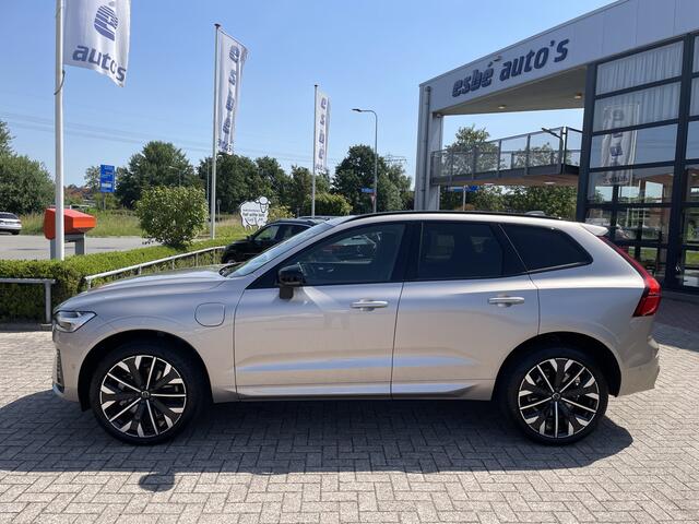 Volvo XC60 2.0 T6 Plug-in hybrid AWD Ultra Dark Luchtvering Bowers en Wilkins Audio Nappa Leder Massagestoelen Stoelventilatie 21 Inch Velgen 360 Camera Elektrische comfortstoelen Apple Carplay Android Auto Stuurverwarming Vol Opties Nieuwe Auto ! Incl. BTW