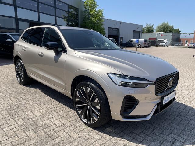 Volvo XC60 2.0 T6 Plug-in hybrid AWD Ultra Dark Luchtvering Bowers en Wilkins Audio Nappa Leder Massagestoelen Stoelventilatie 21 Inch Velgen 360 Camera Elektrische comfortstoelen Apple Carplay Android Auto Stuurverwarming Vol Opties Nieuwe Auto ! Incl. BTW