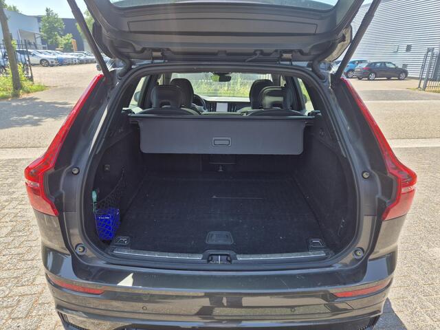 Volvo XC60 2.0 T6 Plug-in hybrid AWD R-Design Dark LongRange/Luchtvering/Panodak etc.
